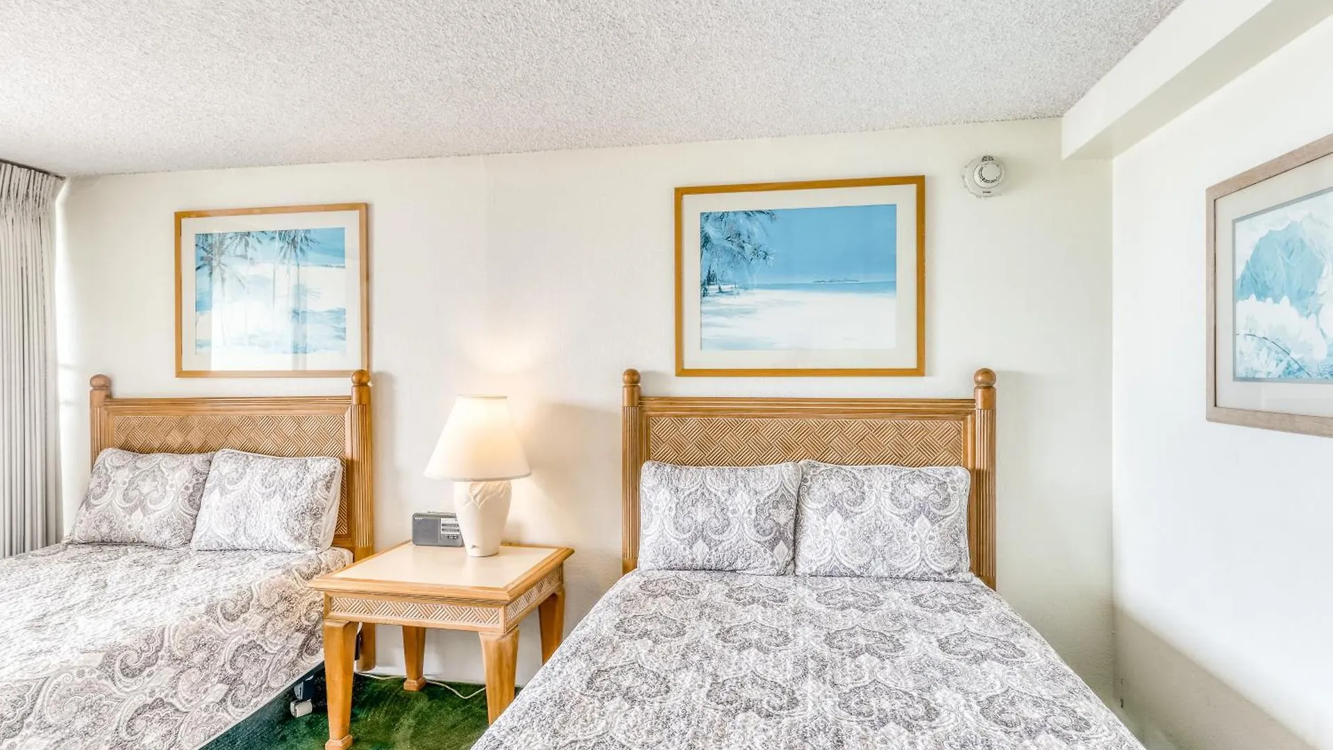 Island Colony 3105 - 30-Night Minimum Hotel Honolulu